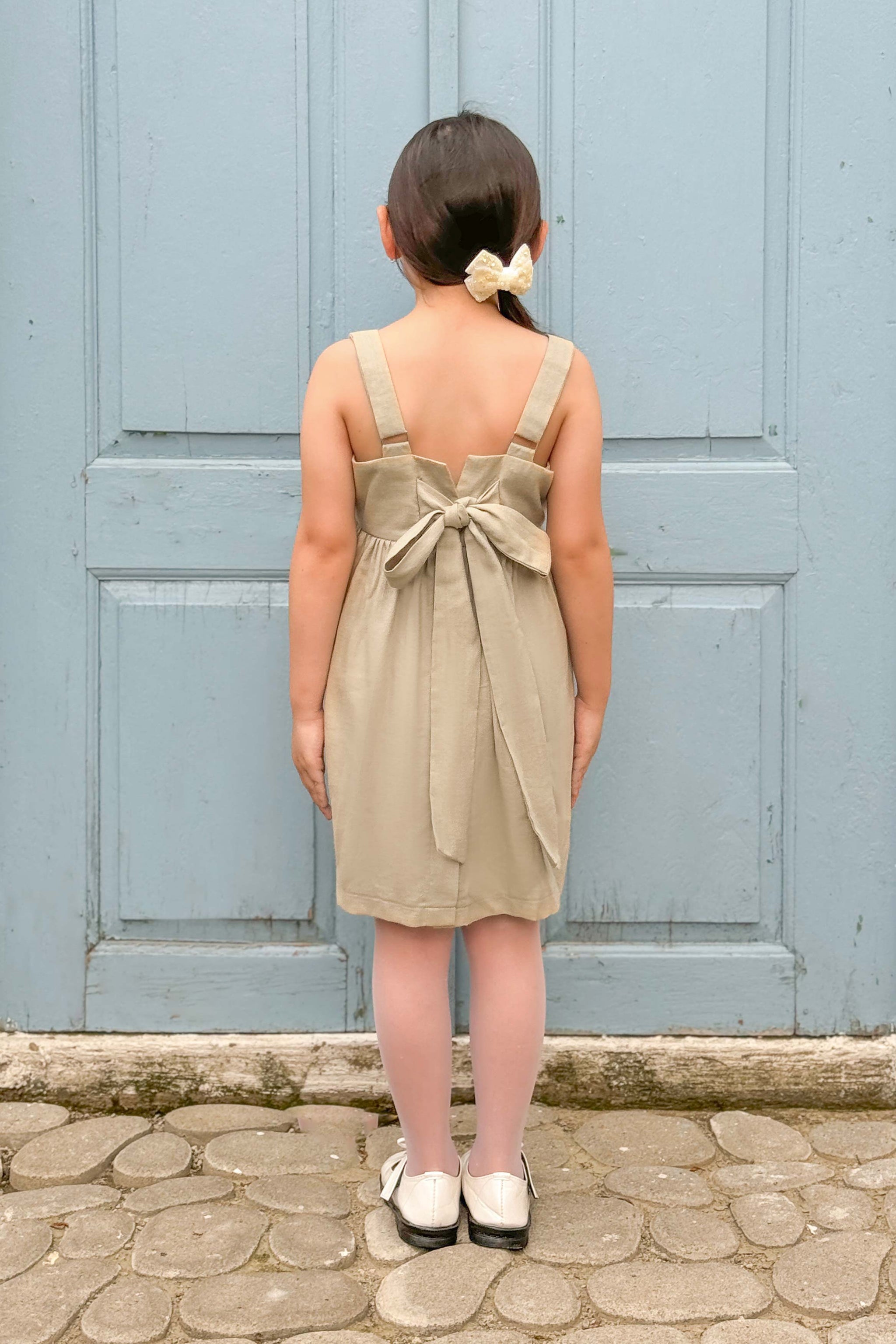 IRIS LINEN DRESS LIGHT BROWN – LOOKBOUTIQUESTORE