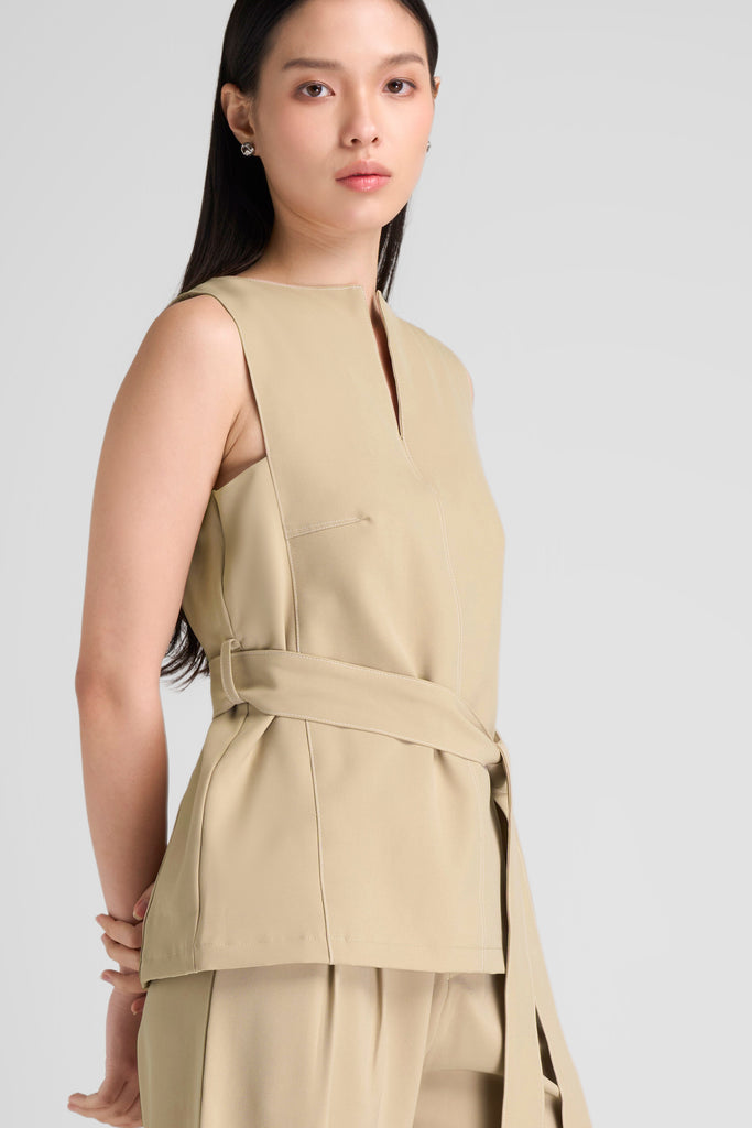 Top, atasan wanita, top  stitch,top tali,sleeveless top, top Unique neck details,atasan lengan pendek, top v neck,LOOKBOUTIQUESTORE