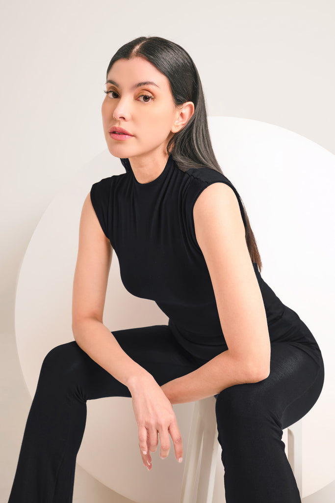 halter tops, sleeveless halter top, halter neck crop top, halter neck tank top, tank top for women, halter top wanita kekinian, LBS, LOOKBOUTIQUESTORE