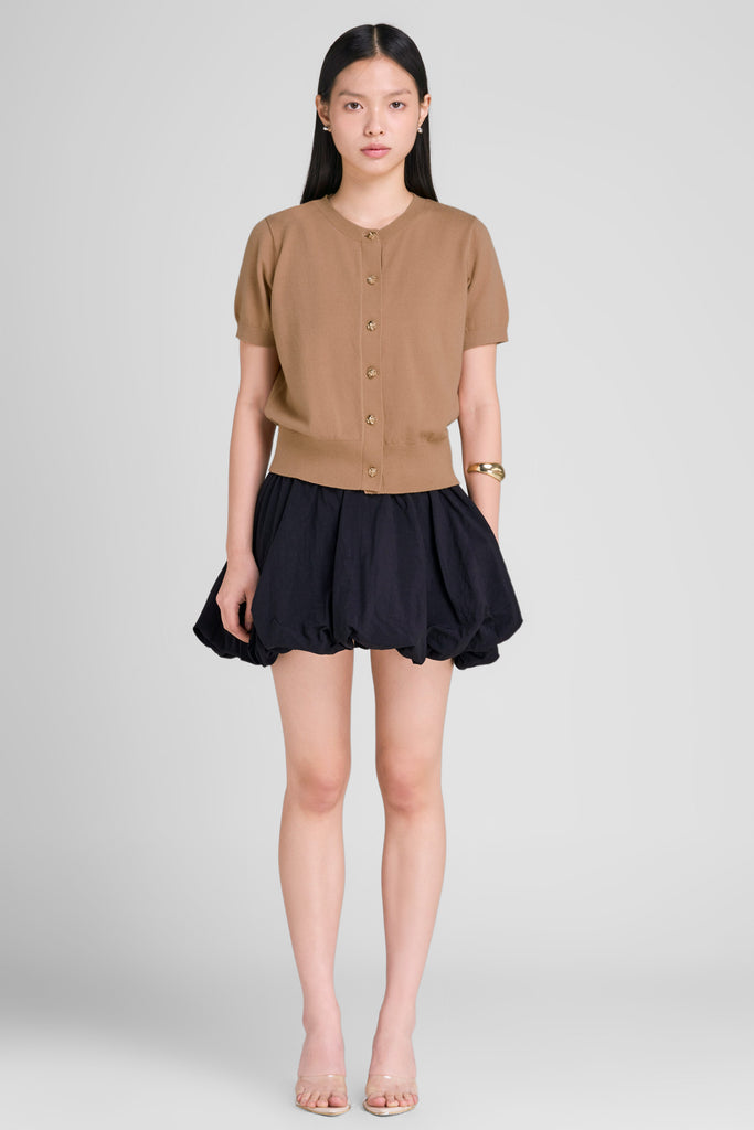 Knit top, atasan wanita, top kancing bunga,  atasan lengan pendek, kni top simple, baju wanita, knit top LOOKBOUTIQUESTORE