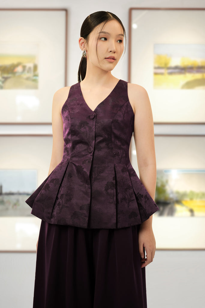 Top, atasan wanita, floral patern top, atasan lengan pendek, peplum top, top pesta, top jacquard, top elegant, atasan wanita simple, top v neck, top LOOKBOUTIQUESTORE