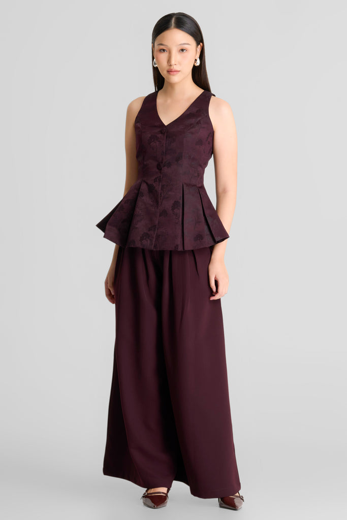 Top, atasan wanita, floral patern top, atasan lengan pendek, peplum top, top pesta, top jacquard, top elegant, atasan wanita simple, top v neck, top LOOKBOUTIQUESTORE