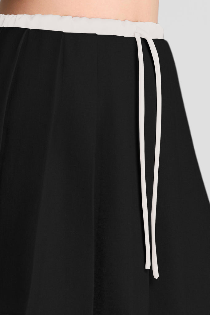 Skort, skort wanita, bawahan wanita, rok celana, skort bertali, rok celana pendek, skort simple,basic skort, skort LOOKBOUTIQUESTORE